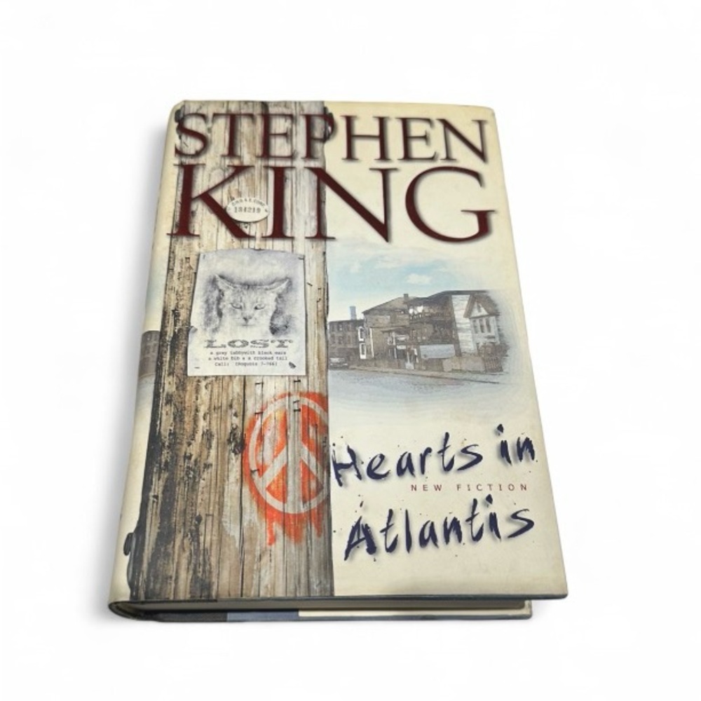 Hearts In Atlantis by Stephen King
Hardcover